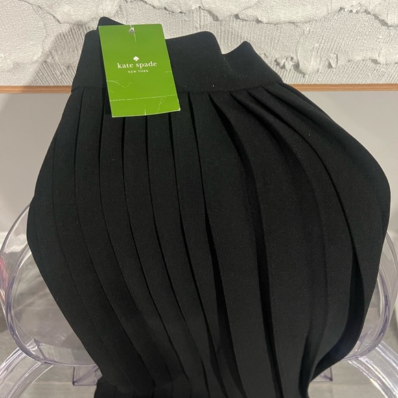 Kate Spate pleated crepe skirt - Picture 2 of 3